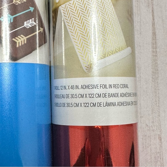 Sold! Cricut Holographic Sparkle Vinyl, Removable Matte Vinyl and Adhesive Foi… - Picture 3 of 5